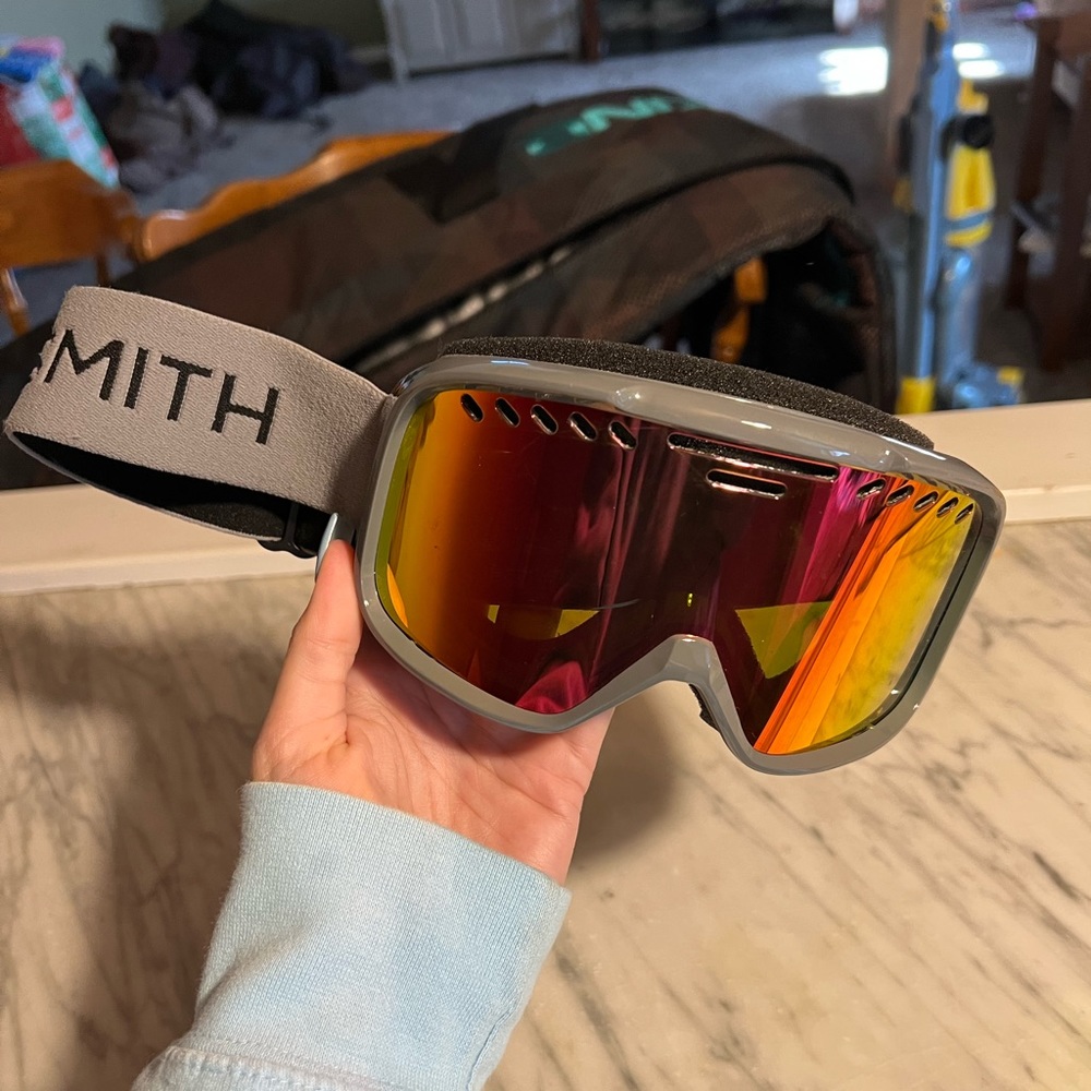 Smith snow goggles